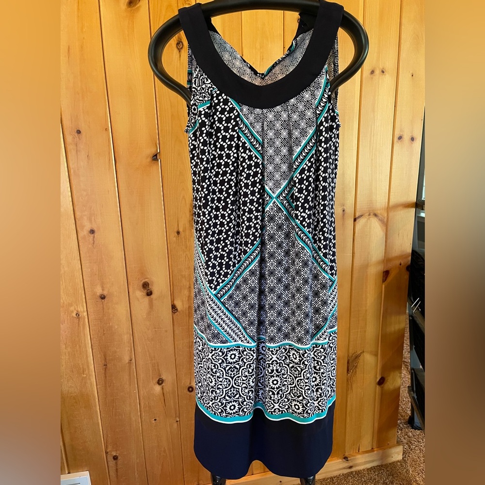 Sleeveless dress